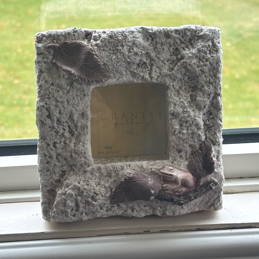Russ Berrie's Free Standing Granite Gallery Photo Frame Made In Philippines - Picture 5 of 12